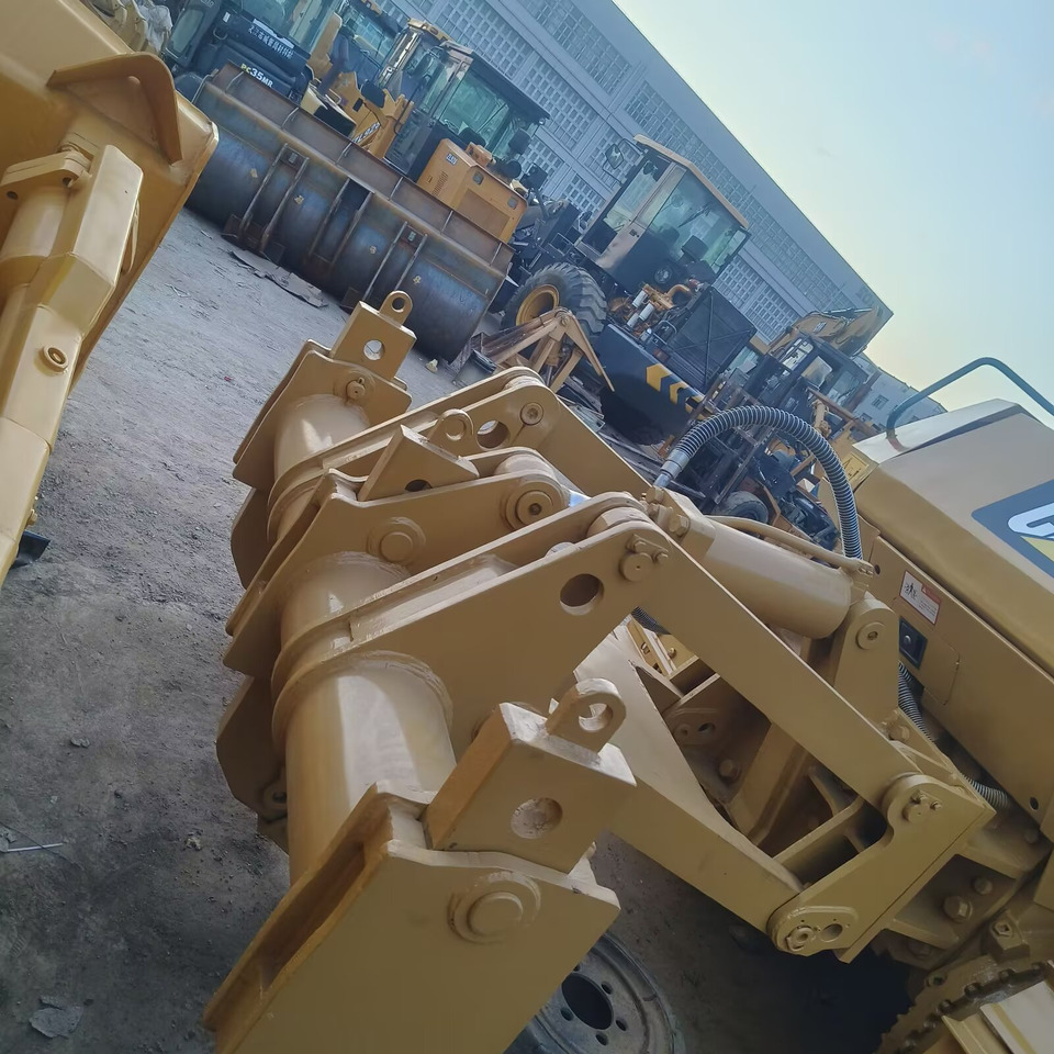 Kāpurķēžu ekskavators CATERPILLAR D7G CAT: foto 9