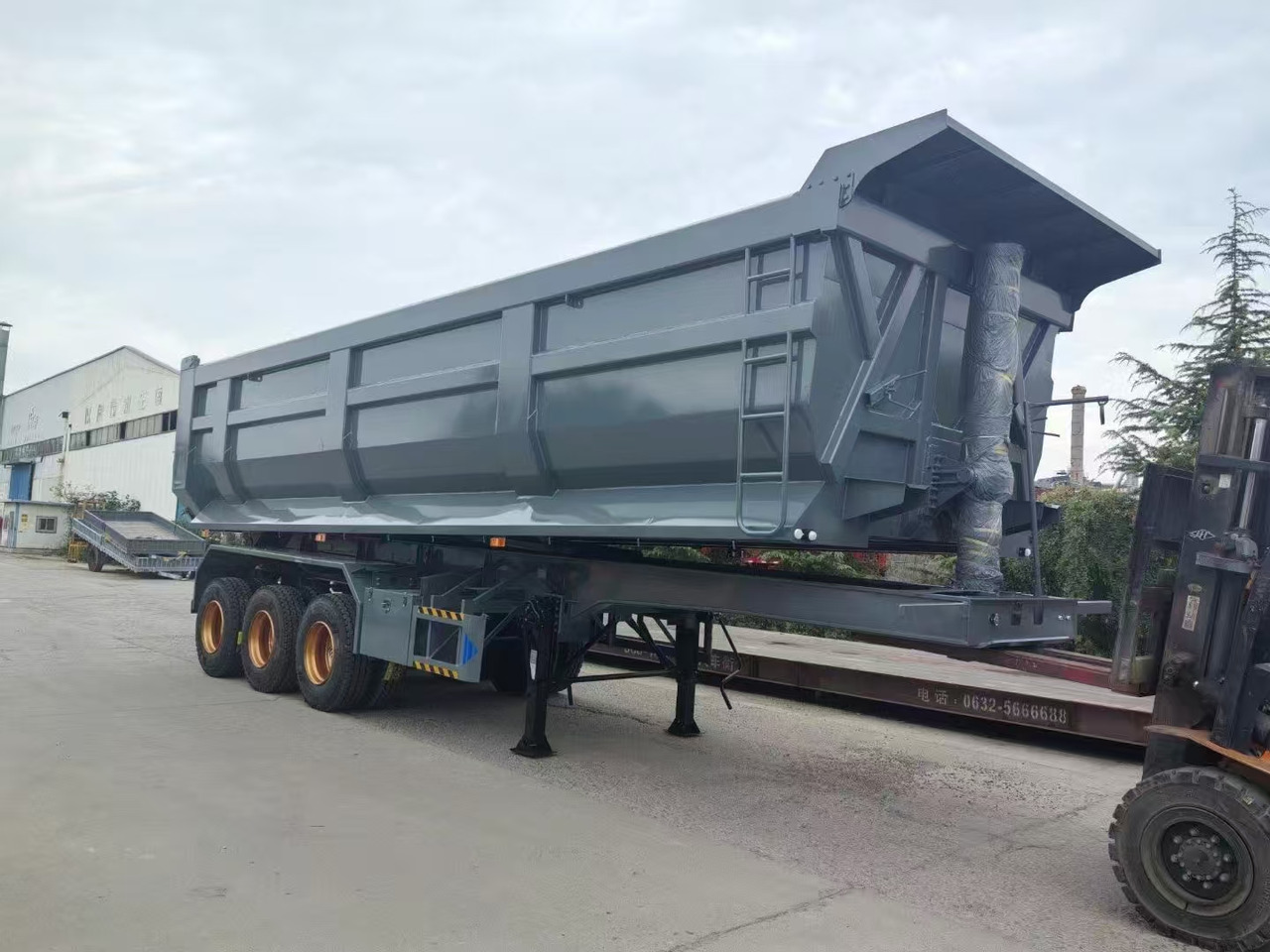Customizable tipper semi trailers available - Puspiekabe cisterna: foto 5 Customizable tipper semi trailers available - Puspiekabe cisterna: foto 5