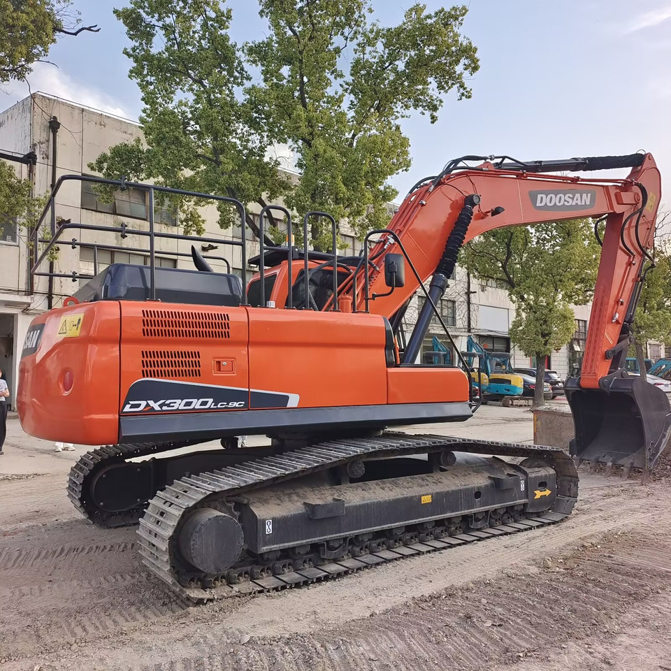 Kāpurķēžu ekskavators DOOSAN DX300LC-9C DX300 LCA: foto 17