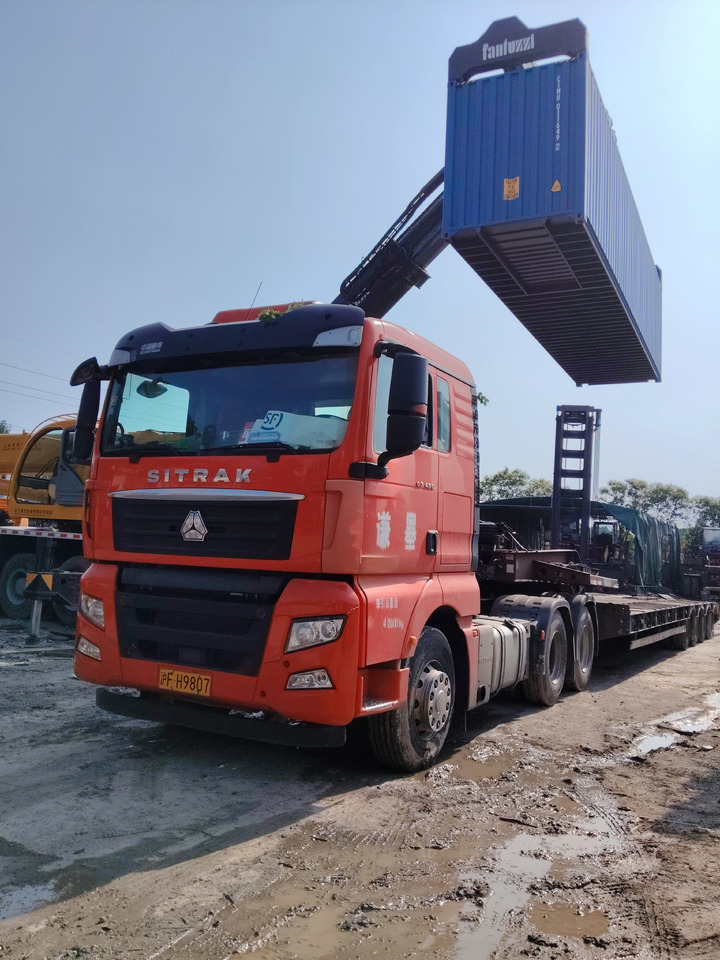 FANTUZZI CS45KM - Sānu konteineru krāvējs: foto 2 FANTUZZI CS45KM - Sānu konteineru krāvējs: foto 2