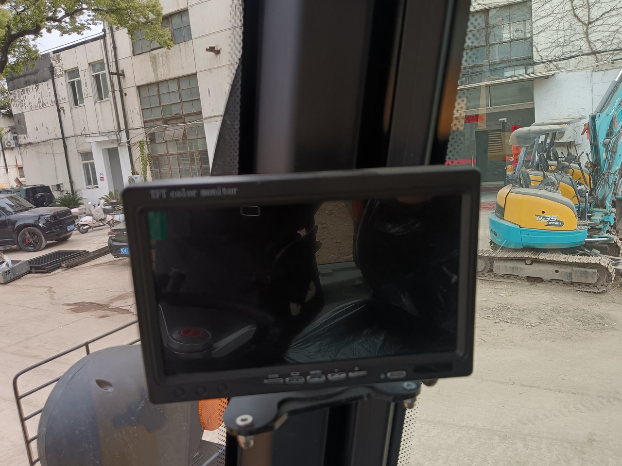 JCB 4CX 100% NEW - Ekskavators-iekrāvējs: foto 2 JCB 4CX 100% NEW - Ekskavators-iekrāvējs: foto 2