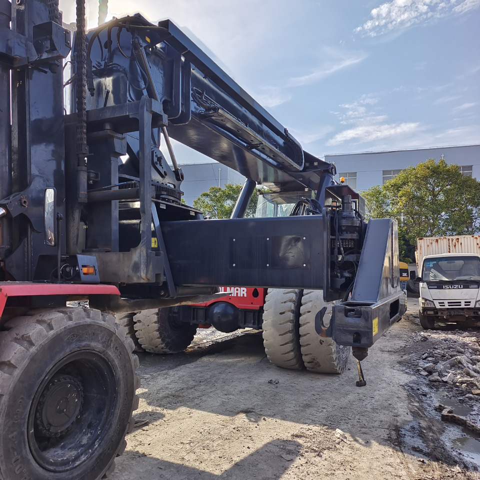 KALMAR DRT450 DRT DRD DRU 450 45 TON - Sānu konteineru krāvējs: foto 5 KALMAR DRT450 DRT DRD DRU 450 45 TON - Sānu konteineru krāvējs: foto 5