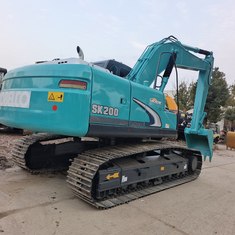 KOBELCO SK 200-8 - Kāpurķēžu ekskavators: foto 1 KOBELCO SK 200-8 - Kāpurķēžu ekskavators: foto 1