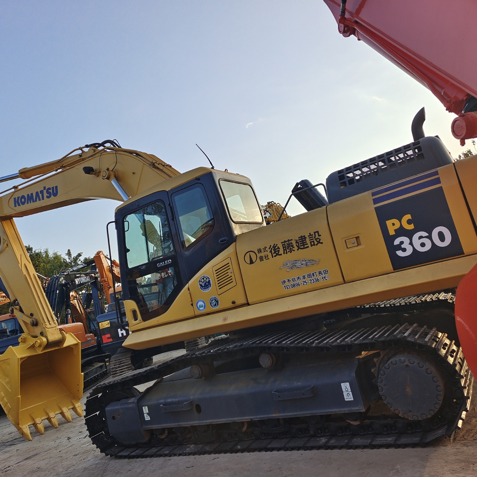 KOMATSU PC360-7 - Kāpurķēžu ekskavators: foto 1 KOMATSU PC360-7 - Kāpurķēžu ekskavators: foto 1