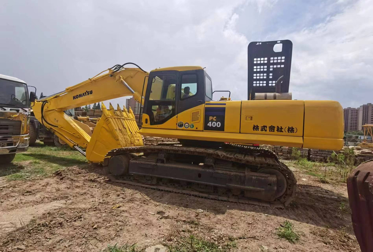KOMATSU PC400-7 - Kāpurķēžu ekskavators: foto 1 KOMATSU PC400-7 - Kāpurķēžu ekskavators: foto 1