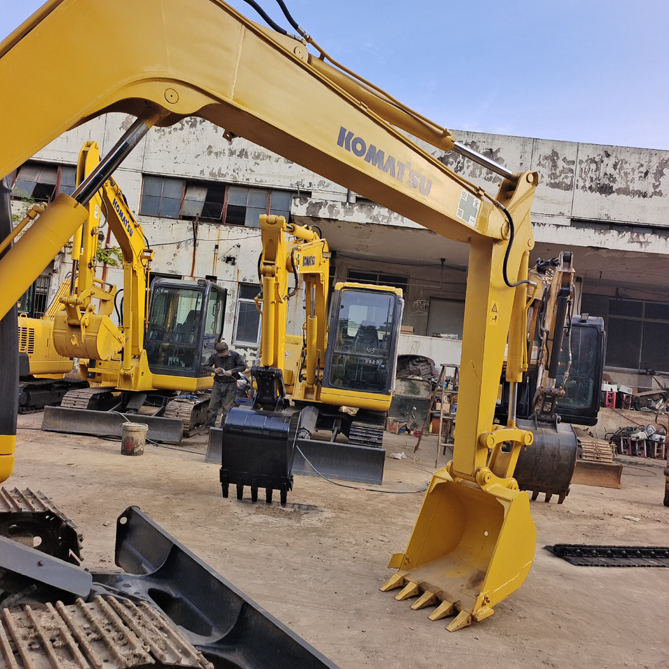 Mini-ekskavators KOMATSU PC60: foto 7
