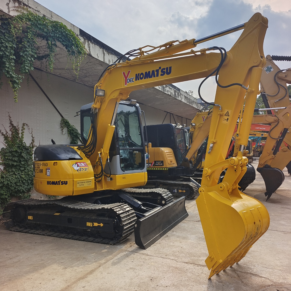 KOMATSU PC78US - Kāpurķēžu ekskavators: foto 2 KOMATSU PC78US - Kāpurķēžu ekskavators: foto 2