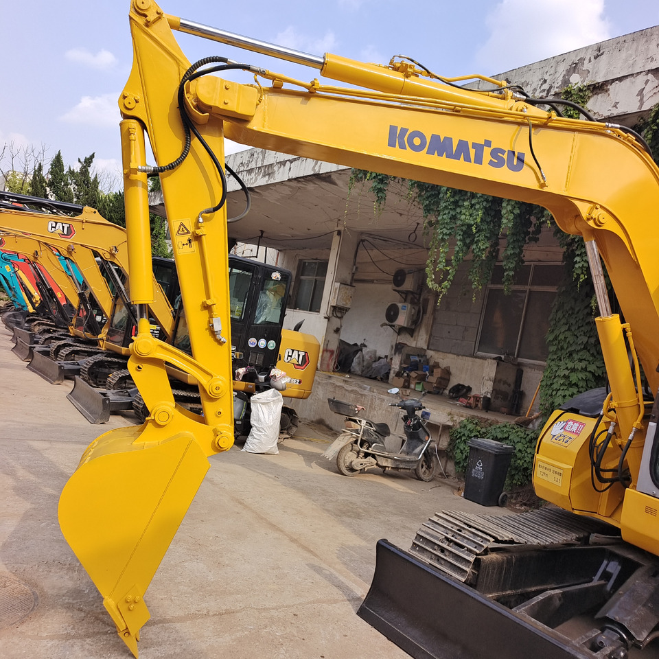 KOMATSU PC78US - Mini-ekskavators: foto 4 KOMATSU PC78US - Mini-ekskavators: foto 4