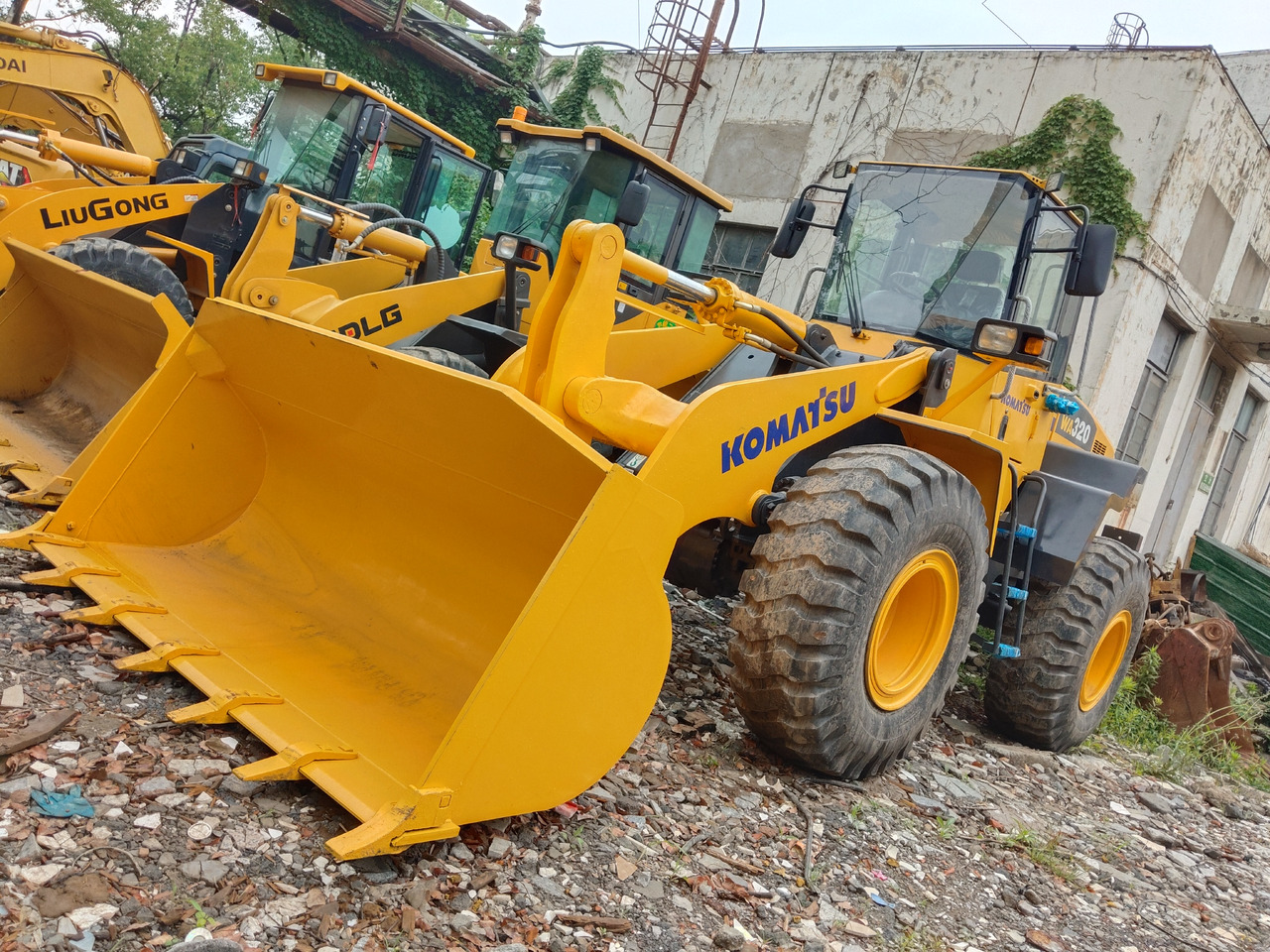 KOMATSU WA320-5 - Riteņu iekrāvējs: foto 5 KOMATSU WA320-5 - Riteņu iekrāvējs: foto 5