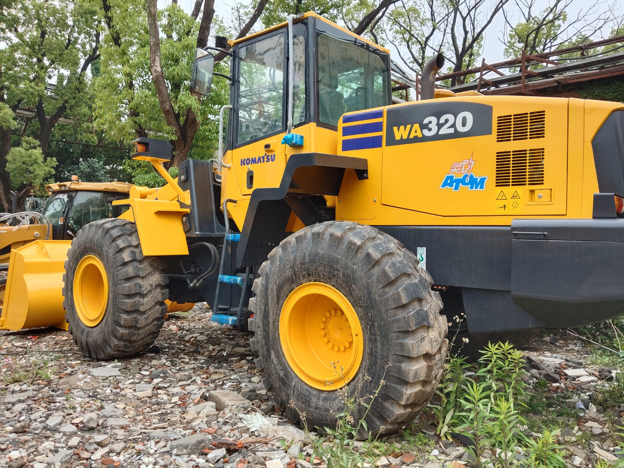 KOMATSU WA320-5 - Riteņu iekrāvējs: foto 2 KOMATSU WA320-5 - Riteņu iekrāvējs: foto 2