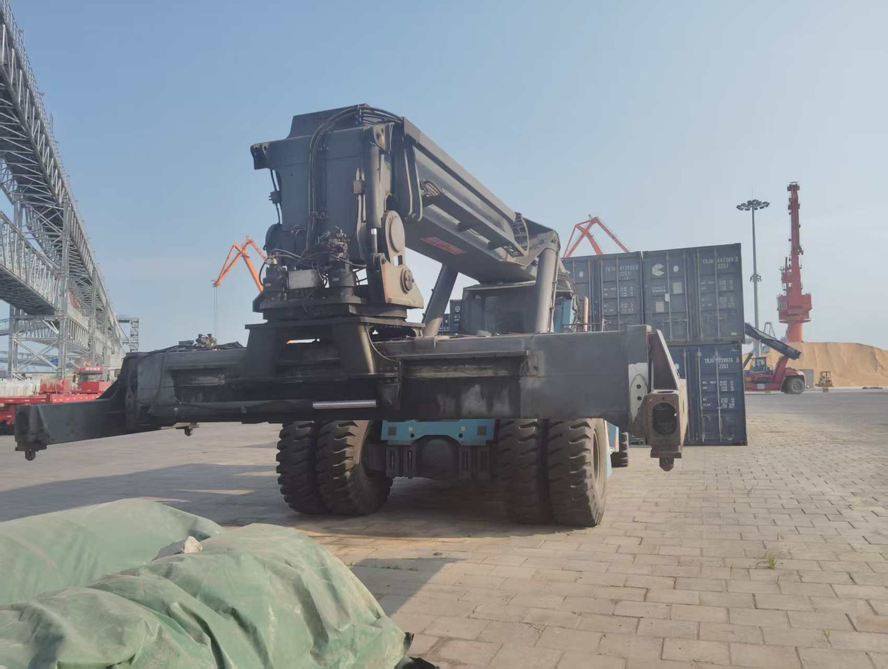 KONECRANES SMV 4531 TB5 - Sānu konteineru krāvējs: foto 3 KONECRANES SMV 4531 TB5 - Sānu konteineru krāvējs: foto 3