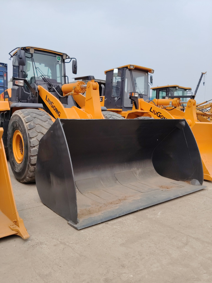 LIUGONG 870H - Riteņu iekrāvējs: foto 2 LIUGONG 870H - Riteņu iekrāvējs: foto 2