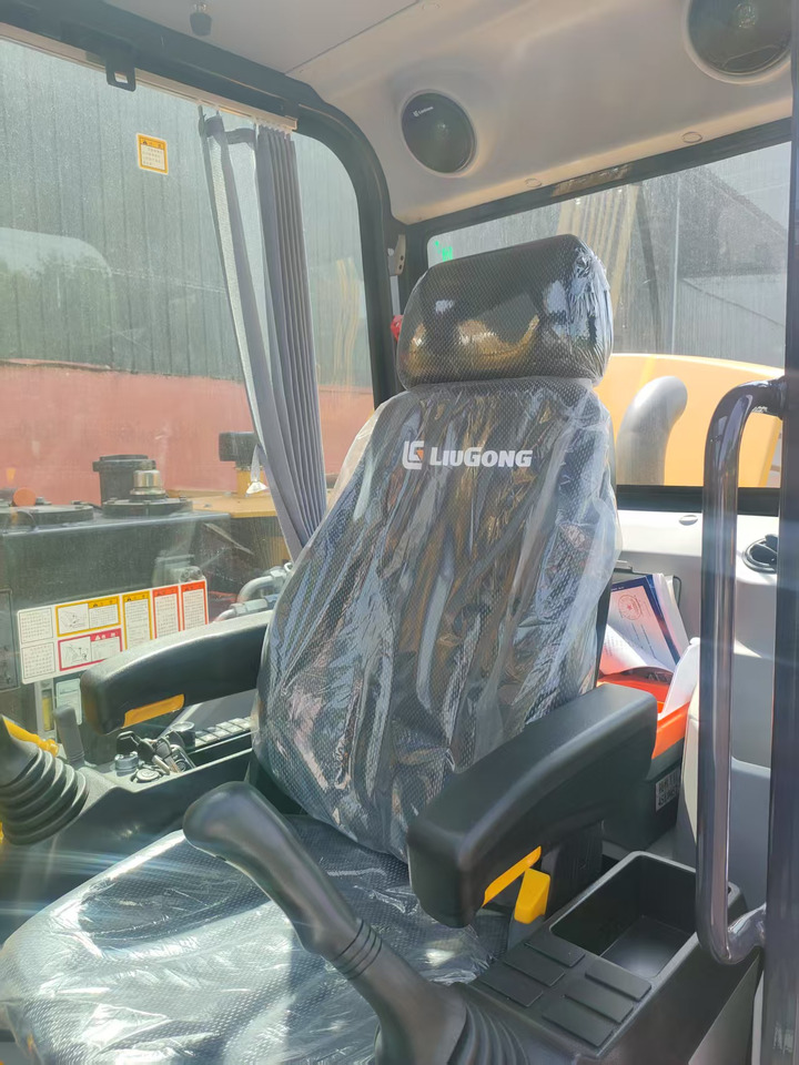LIUGONG 9075FG4 BRAND NEW 7.5 TON DIGGER - Mini-ekskavators: foto 4 LIUGONG 9075FG4 BRAND NEW 7.5 TON DIGGER - Mini-ekskavators: foto 4
