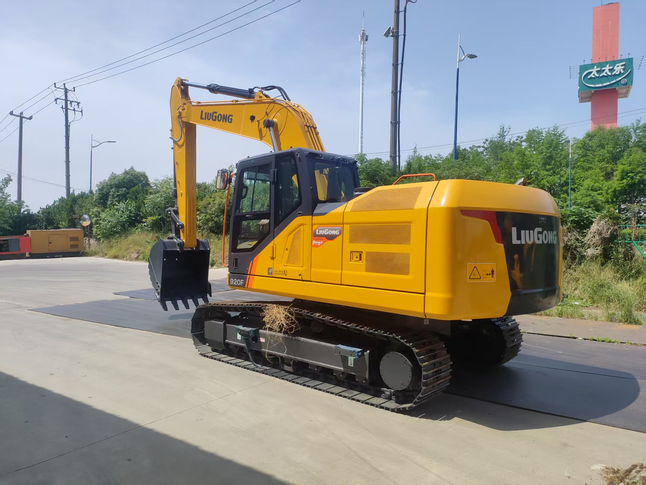 LIUGONG 920FG4 100% Brand New 21.5 TON 20 TON - Kāpurķēžu ekskavators: foto 1 LIUGONG 920FG4 100% Brand New 21.5 TON 20 TON - Kāpurķēžu ekskavators: foto 1