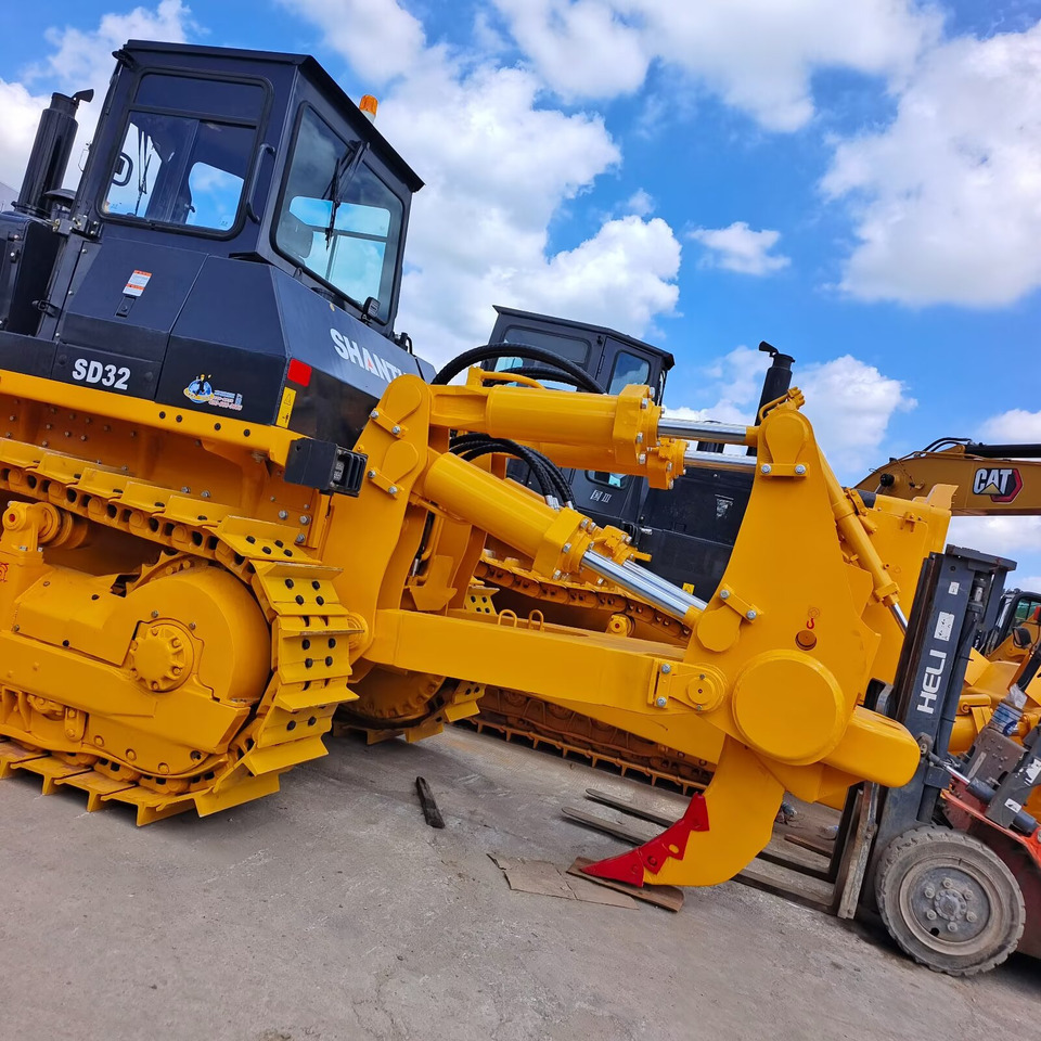 SHANTUI SD 32 - Buldozers: foto 3 SHANTUI SD 32 - Buldozers: foto 3
