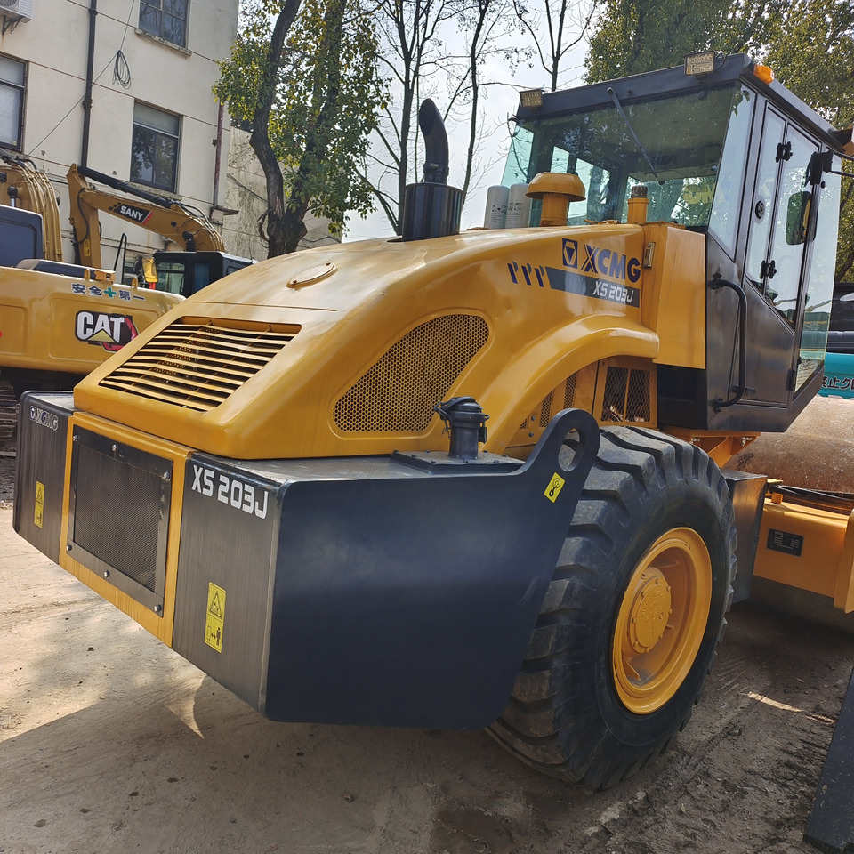 XCMG XS203J - Ceļu veltnis: foto 2 XCMG XS203J - Ceļu veltnis: foto 2