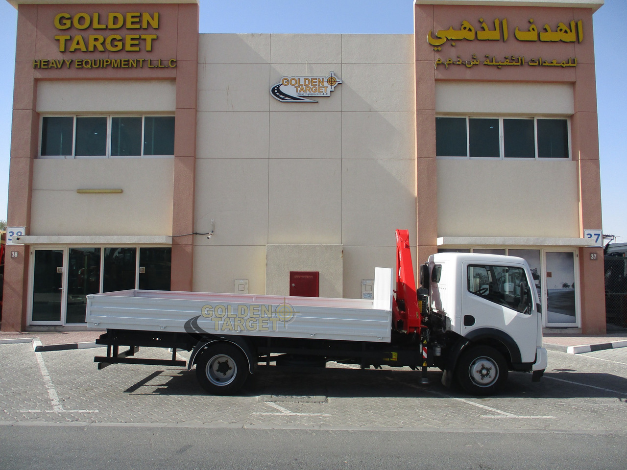 Ashok Leyland PARTNER LX 4x2 with Fassi F50A.022 Crane - Kravas auto ar manipulatoru: foto 5 Ashok Leyland PARTNER LX 4x2 with Fassi F50A.022 Crane - Kravas auto ar manipulatoru: foto 5