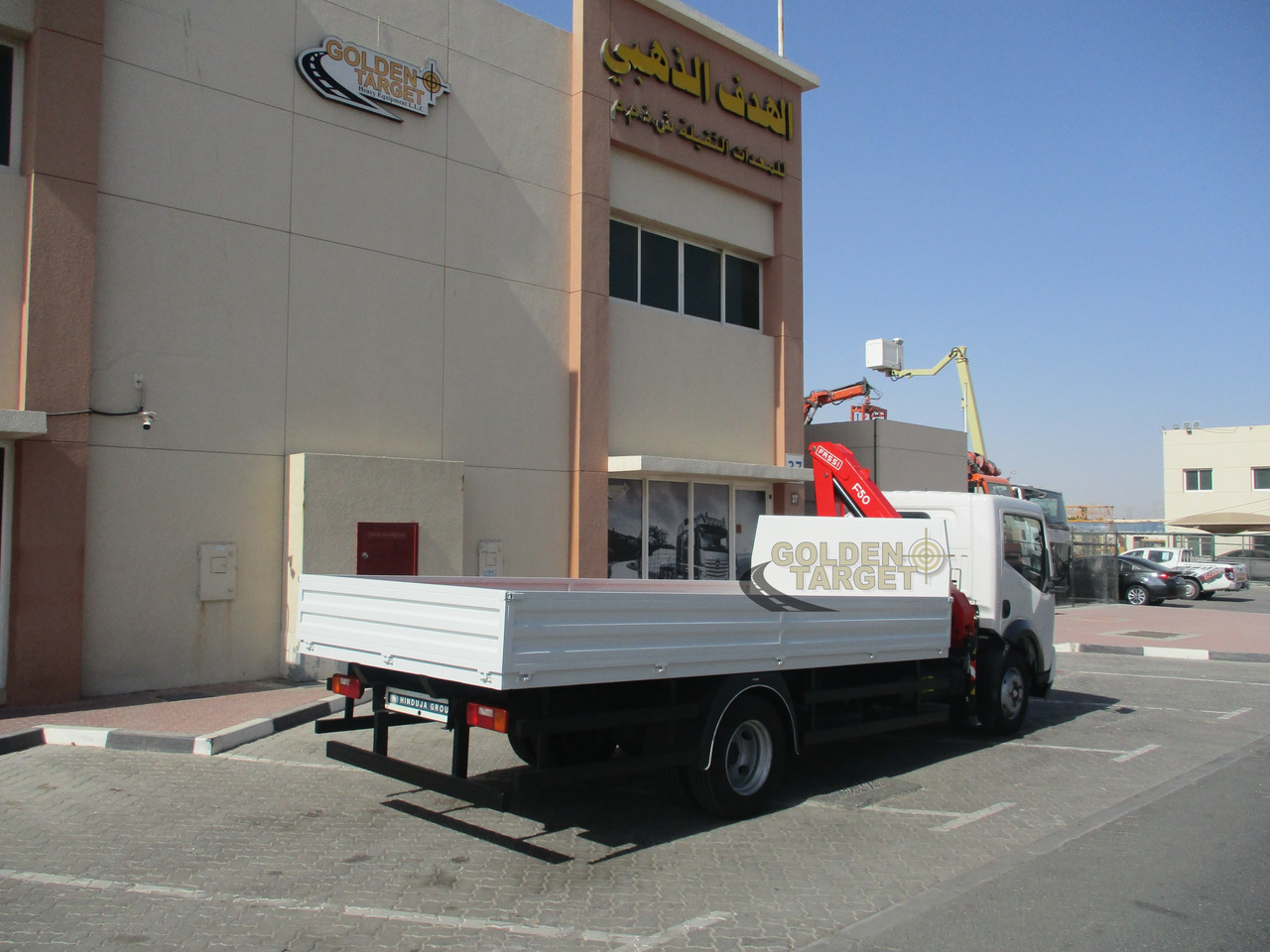 Ashok Leyland PARTNER LX 4x2 with Fassi F50A.022 Crane - Kravas auto ar manipulatoru: foto 3 Ashok Leyland PARTNER LX 4x2 with Fassi F50A.022 Crane - Kravas auto ar manipulatoru: foto 3