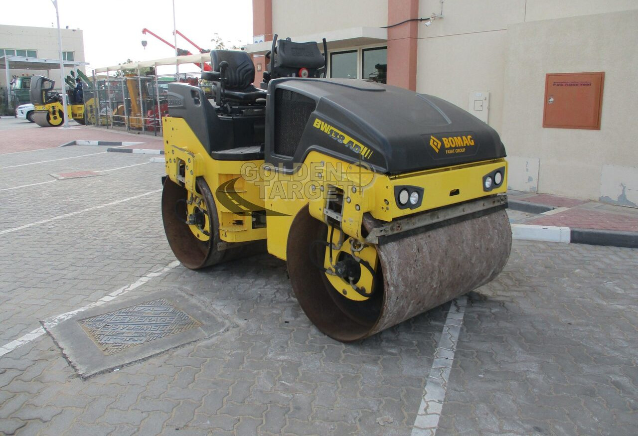 BOMAG BW138 AD-5 Roller - Ceļu veltnis: foto 1 BOMAG BW138 AD-5 Roller - Ceļu veltnis: foto 1