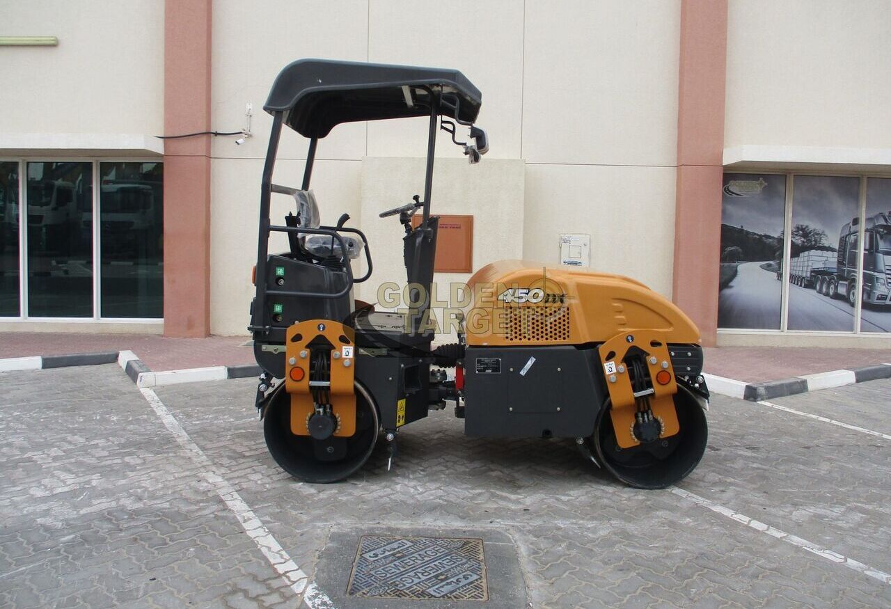 Case 450DX Roller - Ceļu veltnis: foto 4 Case 450DX Roller - Ceļu veltnis: foto 4