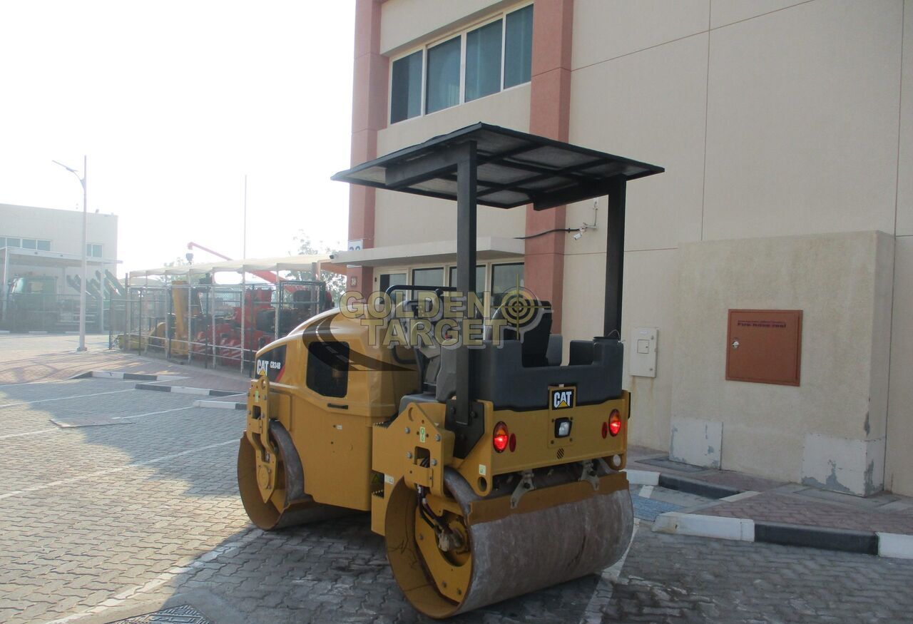 Caterpillar CB34B Double Drum Roller - Ceļu veltnis: foto 3 Caterpillar CB34B Double Drum Roller - Ceļu veltnis: foto 3