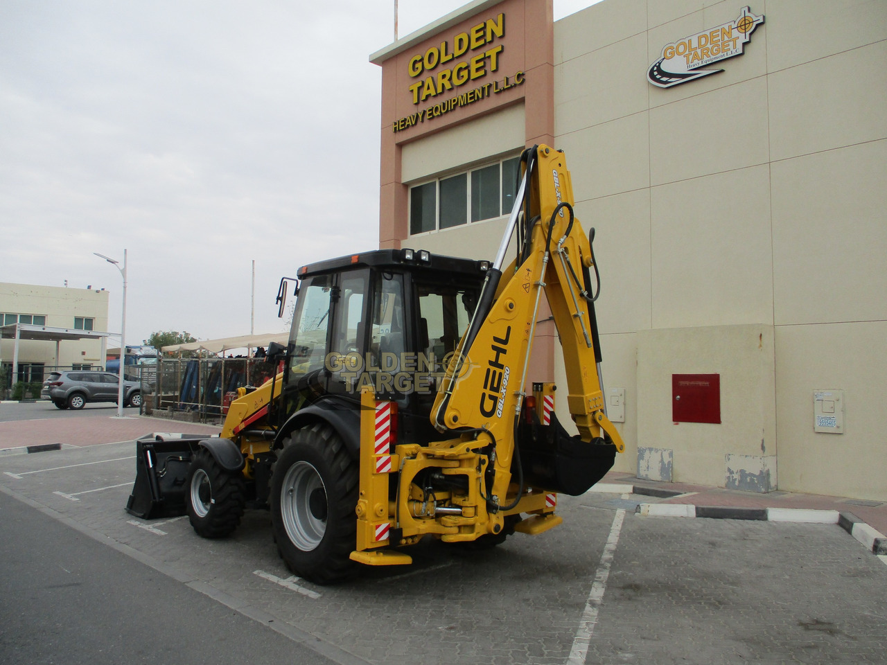 GEHL GBL-X-920 4x4 Backhoe Loader - Ekskavators-iekrāvējs: foto 4 GEHL GBL-X-920 4x4 Backhoe Loader - Ekskavators-iekrāvējs: foto 4