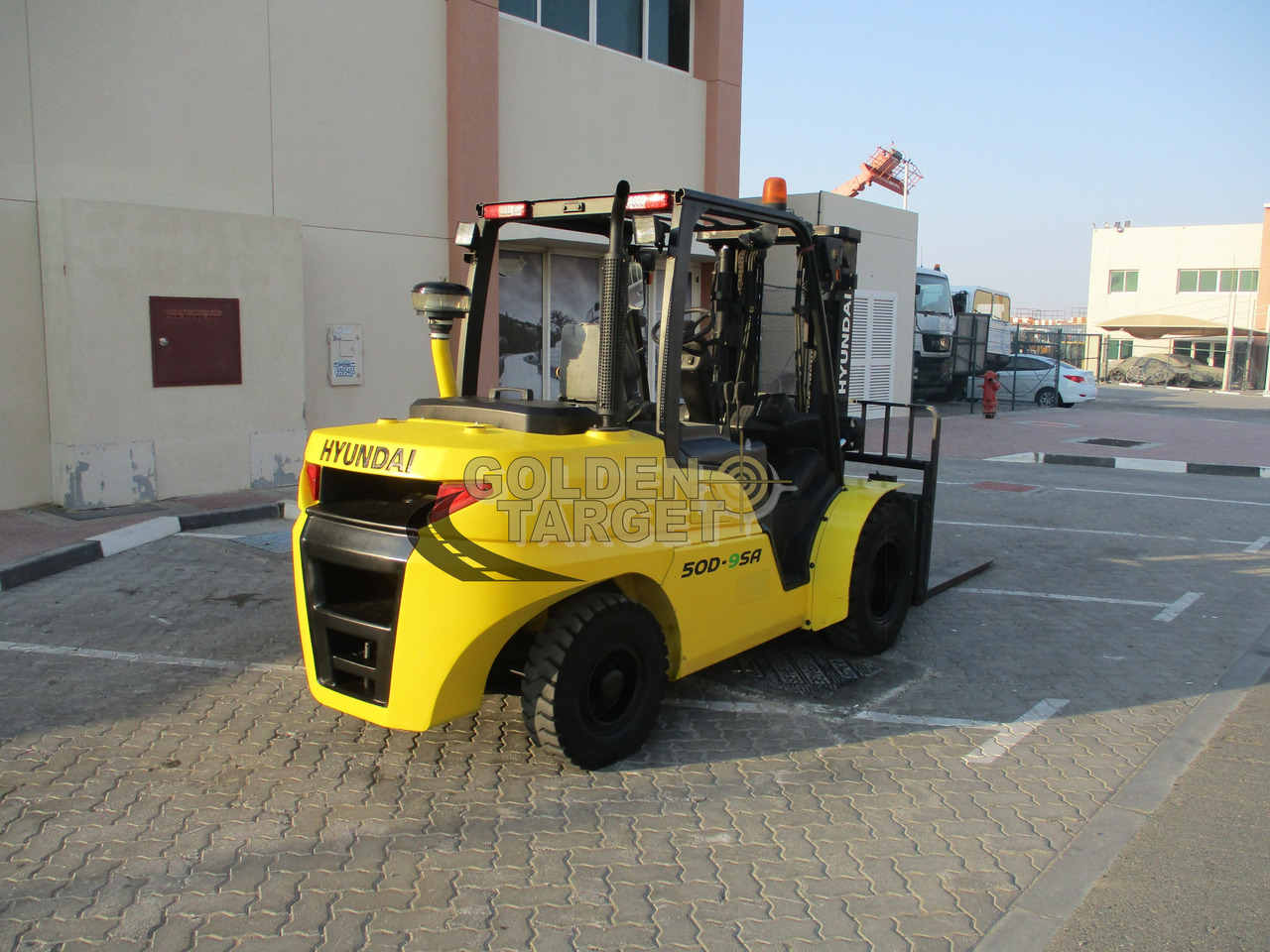 HYUNDAI 50D-9SA Forklift - Dīzeļiekrāvējs: foto 3 HYUNDAI 50D-9SA Forklift - Dīzeļiekrāvējs: foto 3