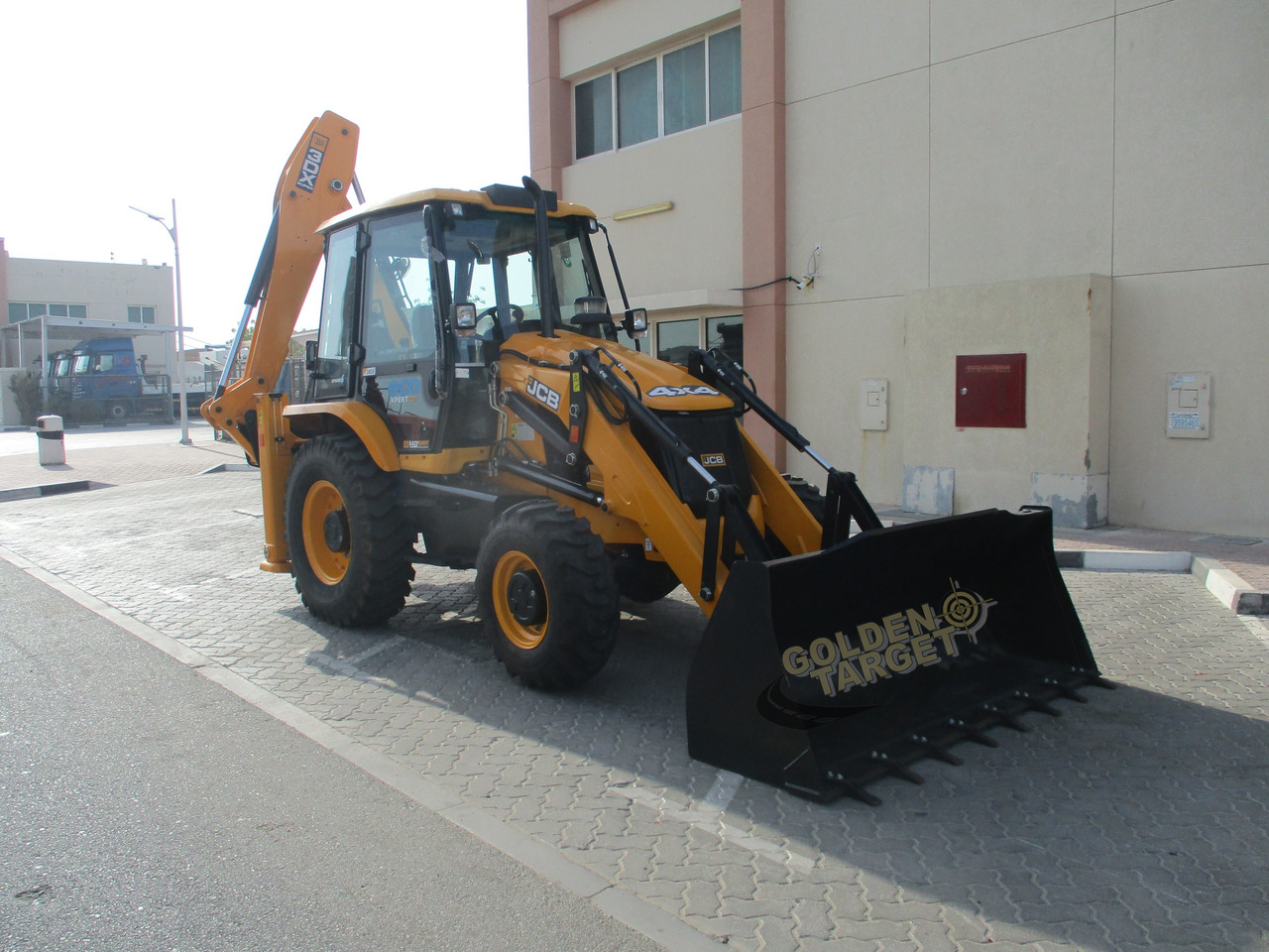 JCB 3DX PLUS 4×4 BACKHOE LOADER - Ekskavators-iekrāvējs: foto 1 JCB 3DX PLUS 4×4 BACKHOE LOADER - Ekskavators-iekrāvējs: foto 1