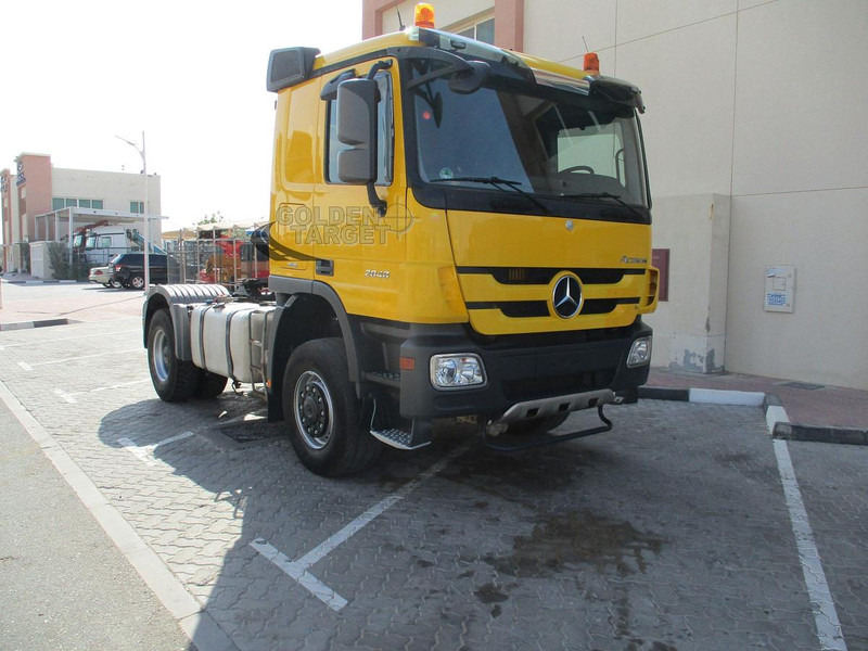 Mercedes-Benz Actros 2048 Head Truck - Kravas automašīna: foto 1 Mercedes-Benz Actros 2048 Head Truck - Kravas automašīna: foto 1