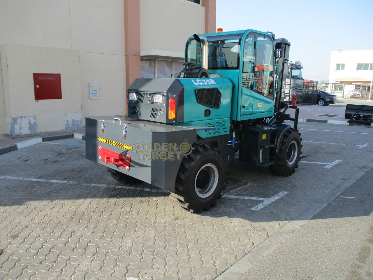 LGCM LG35R Rough Terrain Forklift - Dīzeļiekrāvējs: foto 3 LGCM LG35R Rough Terrain Forklift - Dīzeļiekrāvējs: foto 3
