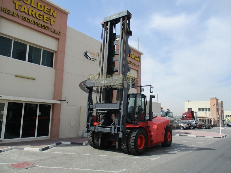 Linde - Konteineru iekrāvējs: foto 2 Linde - Konteineru iekrāvējs: foto 2