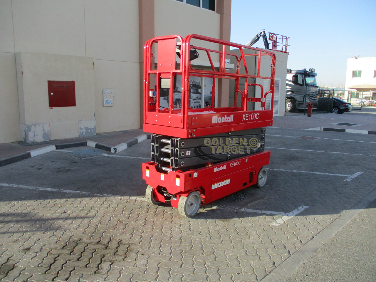 MANTALL XE100C-2024 Scissor Lift - Šķērveida pacēlājs: foto 2 MANTALL XE100C-2024 Scissor Lift - Šķērveida pacēlājs: foto 2