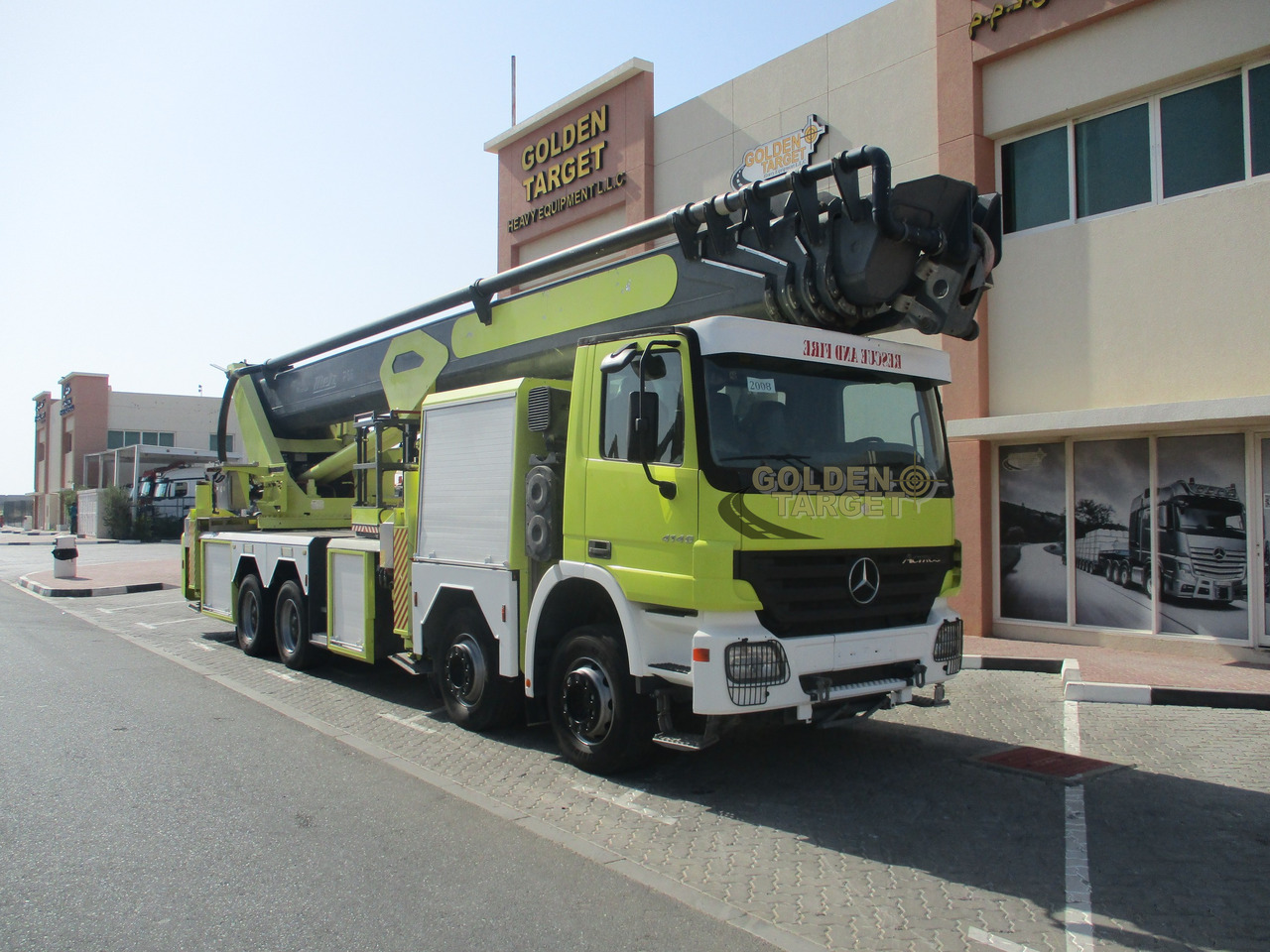 Mercedes ACTROS 4140 8x4 METZ P56 Fire Truck - Ugunsdzēsēju mašīna: foto 1 Mercedes ACTROS 4140 8x4 METZ P56 Fire Truck - Ugunsdzēsēju mašīna: foto 1