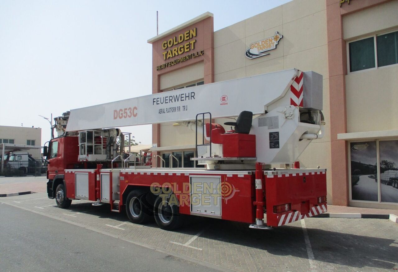 Mercedes-Benz Actros 3332 6x4 Manlift Truck - Ugunsdzēsēju mašīna: foto 2 Mercedes-Benz Actros 3332 6x4 Manlift Truck - Ugunsdzēsēju mašīna: foto 2