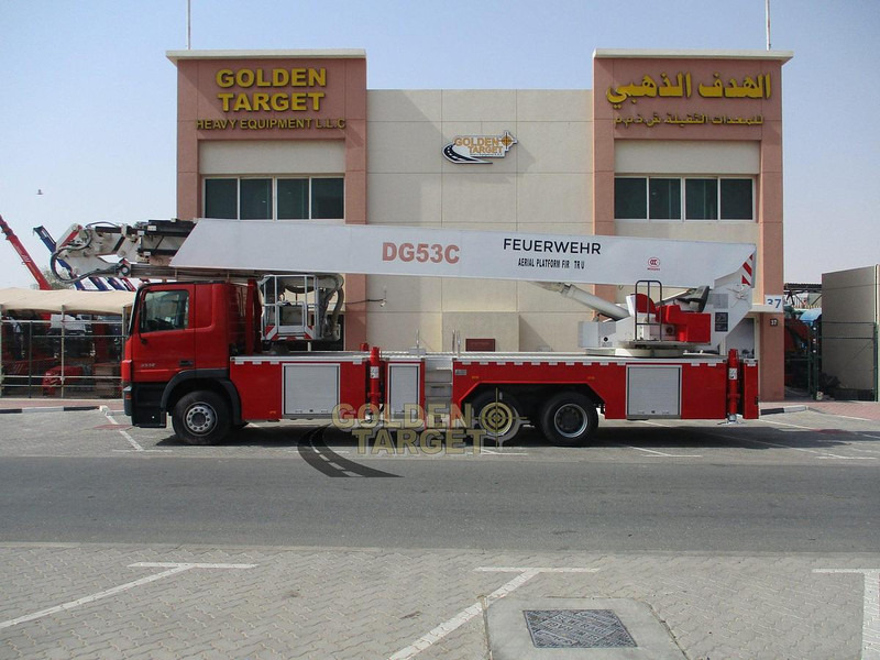 Mercedes-Benz Actros 3332 - Pacēlājs: foto 5 Mercedes-Benz Actros 3332 - Pacēlājs: foto 5