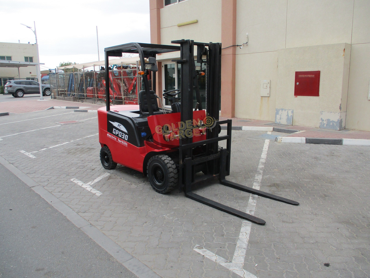 RIPPA GPD30 3 Electric Forklift - Elektroiekrāvējs: foto 1 RIPPA GPD30 3 Electric Forklift - Elektroiekrāvējs: foto 1