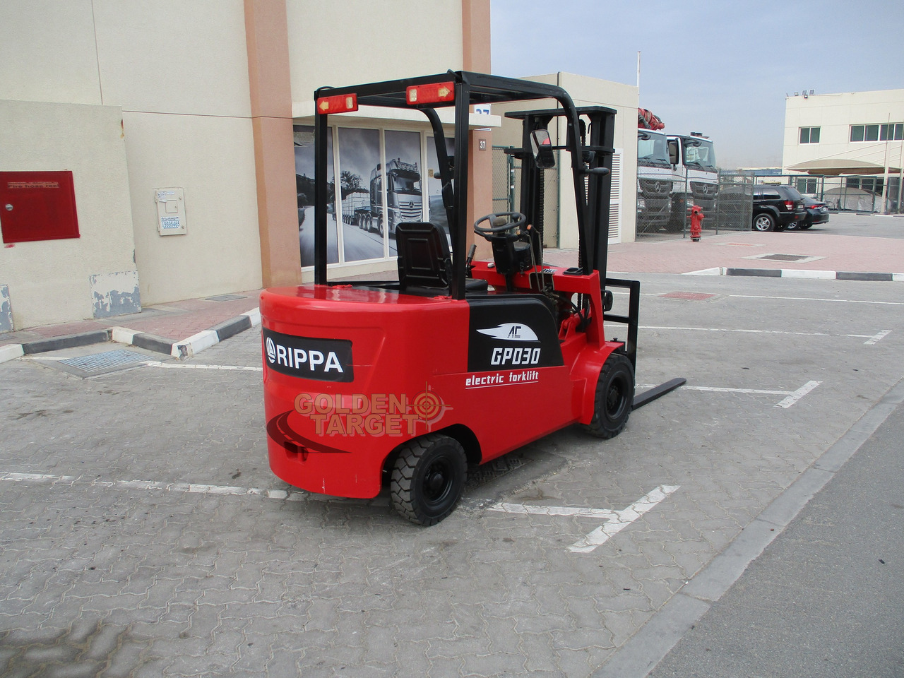 RIPPA GPD30 3 Electric Forklift - Elektroiekrāvējs: foto 3 RIPPA GPD30 3 Electric Forklift - Elektroiekrāvējs: foto 3