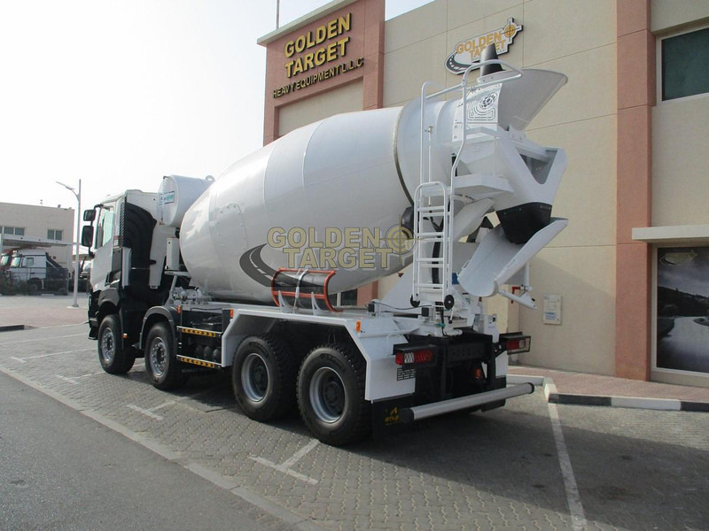 Renault K420 8×4 Mixer Truck - Betonvedējs: foto 4 Renault K420 8×4 Mixer Truck - Betonvedējs: foto 4