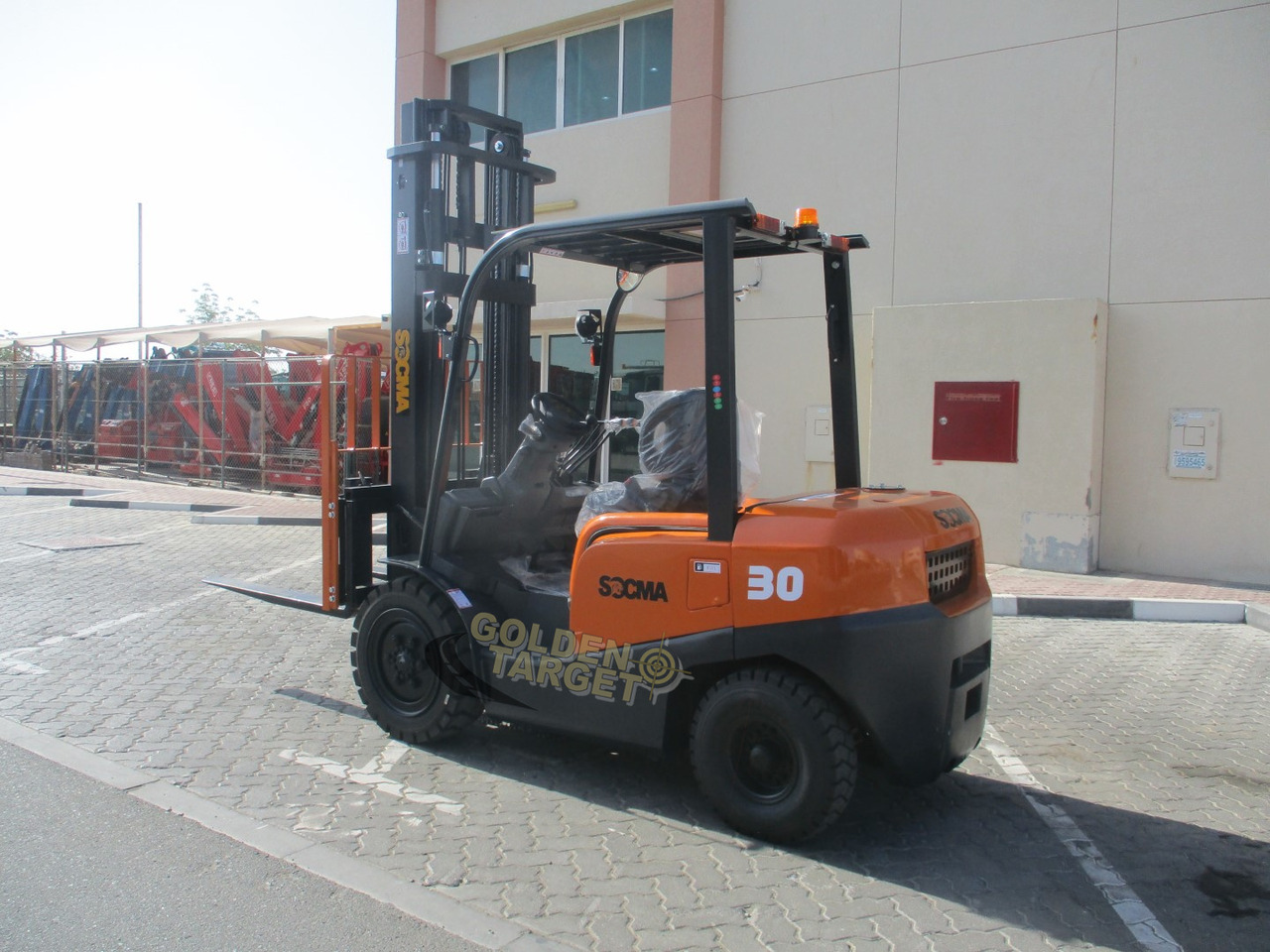 SOCMA HNF-30 Forklift - Dīzeļiekrāvējs: foto 4 SOCMA HNF-30 Forklift - Dīzeļiekrāvējs: foto 4