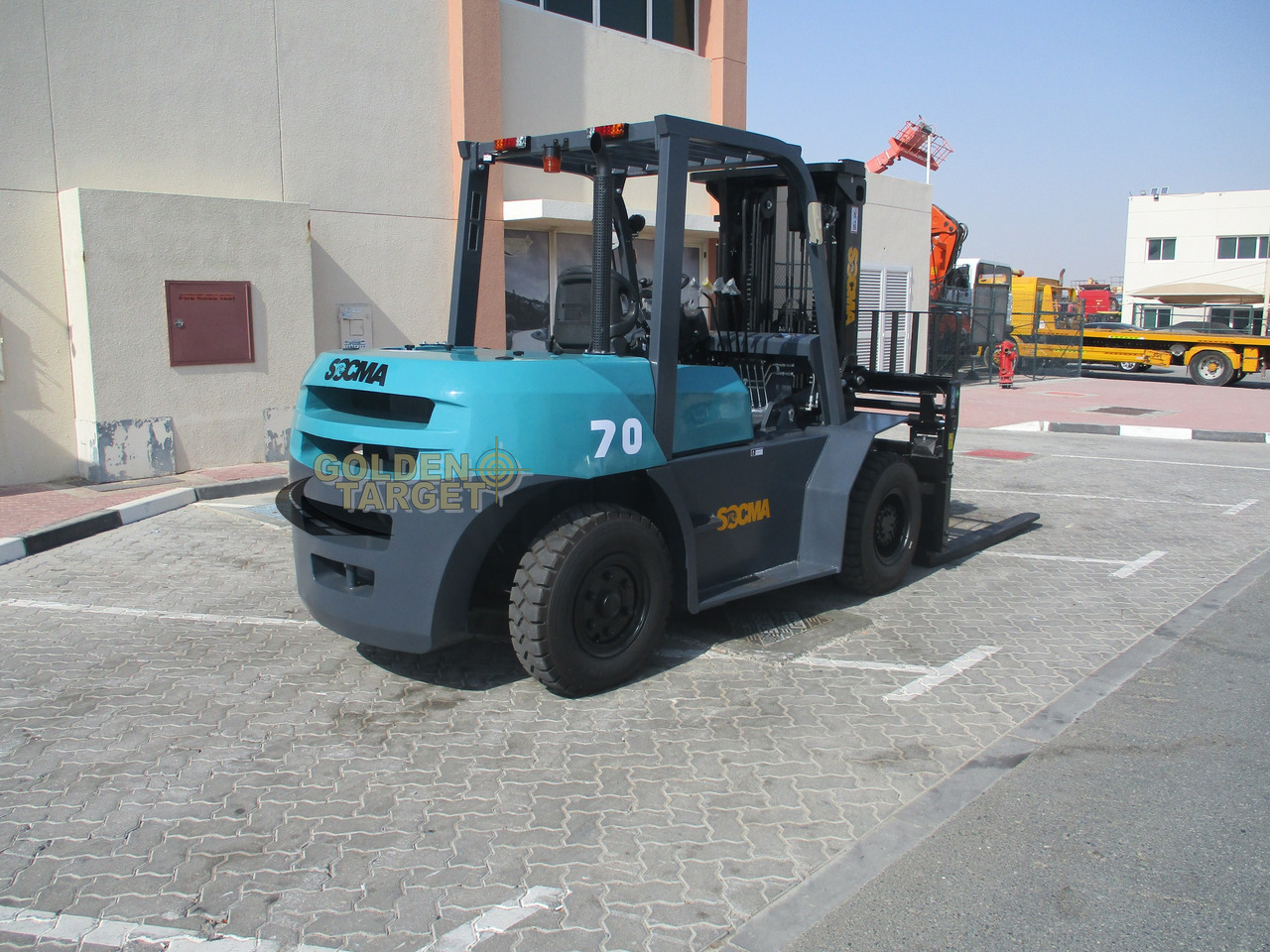 SOCMA HNF-70 Forklift - Dīzeļiekrāvējs: foto 3 SOCMA HNF-70 Forklift - Dīzeļiekrāvējs: foto 3