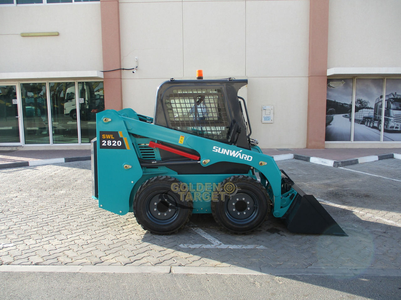SUNWARD SWL2820 Skid Steer - Kompaktiekrāvējs: foto 5 SUNWARD SWL2820 Skid Steer - Kompaktiekrāvējs: foto 5