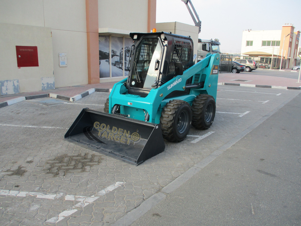 SUNWARD SWL3220 Skid Steer - Kompaktiekrāvējs: foto 2 SUNWARD SWL3220 Skid Steer - Kompaktiekrāvējs: foto 2