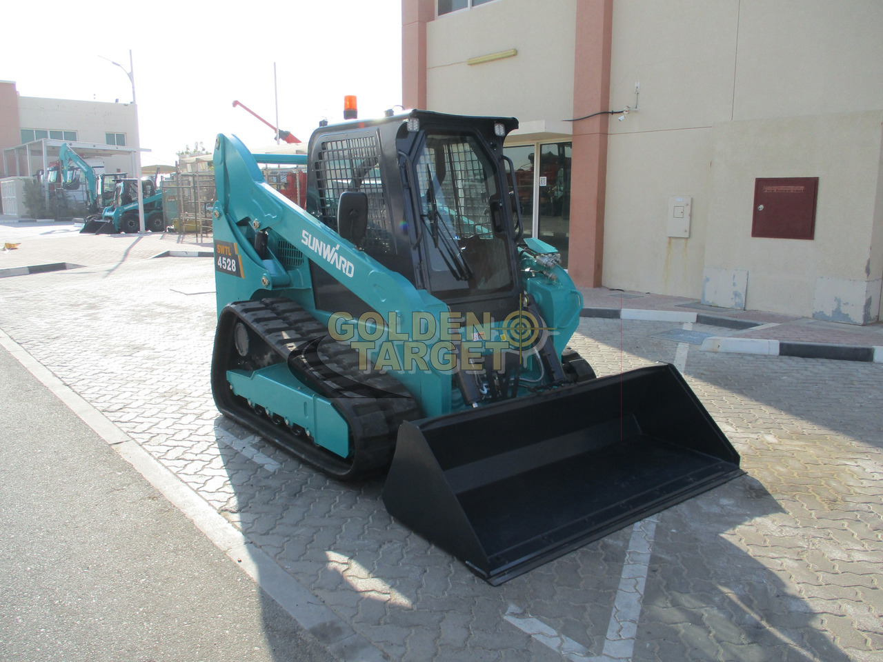 SUNWARD SWTL 4528 Rubber Tracks Skid Steer - Kompaktiekrāvējs: foto 1 SUNWARD SWTL 4528 Rubber Tracks Skid Steer - Kompaktiekrāvējs: foto 1