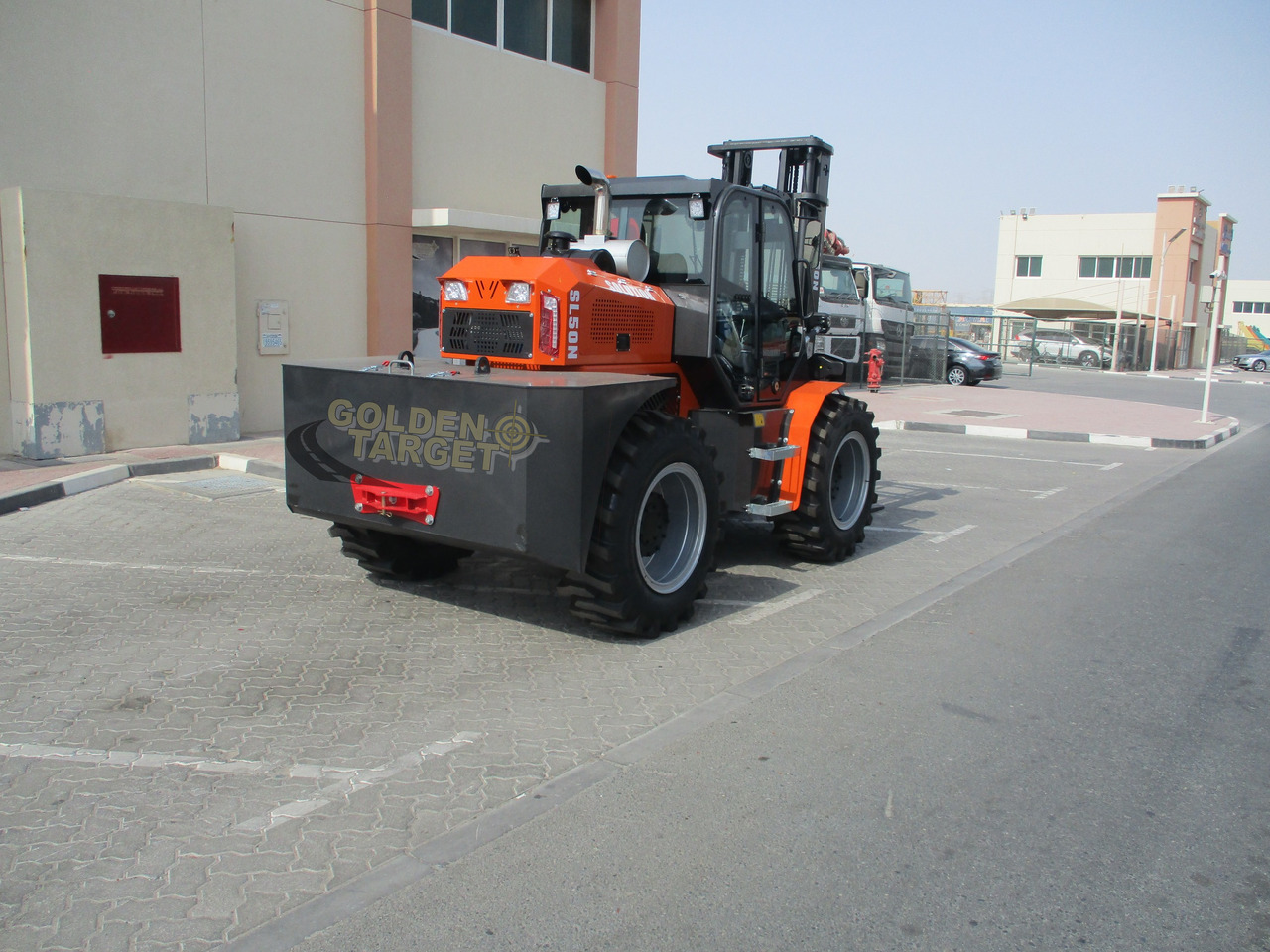 Solution SL50N Rough Terrain Forklift - Dīzeļiekrāvējs: foto 3 Solution SL50N Rough Terrain Forklift - Dīzeļiekrāvējs: foto 3