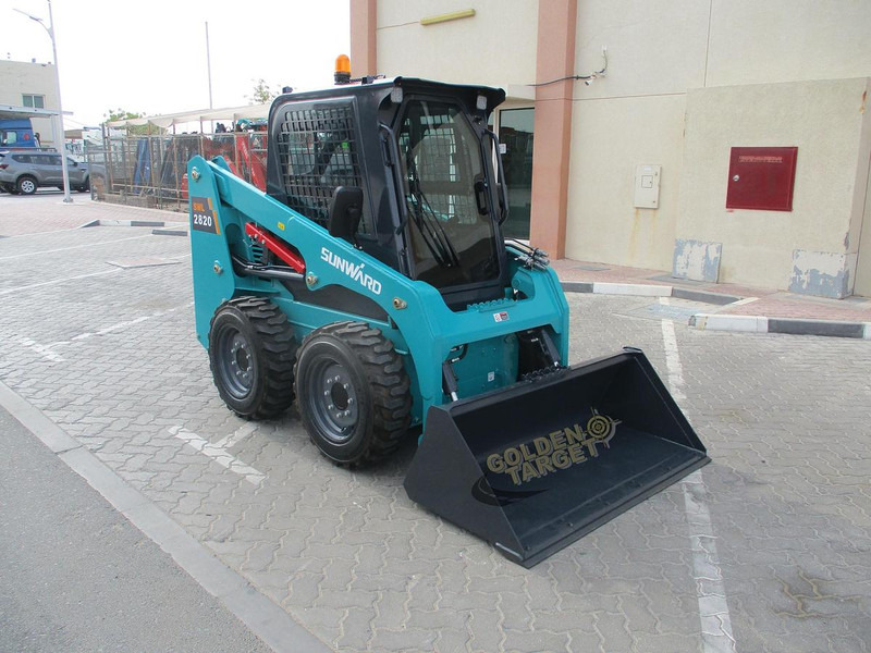 Sunward SWL 2820 Skid Steer Loader - Iekrāvējs: foto 1 Sunward SWL 2820 Skid Steer Loader - Iekrāvējs: foto 1