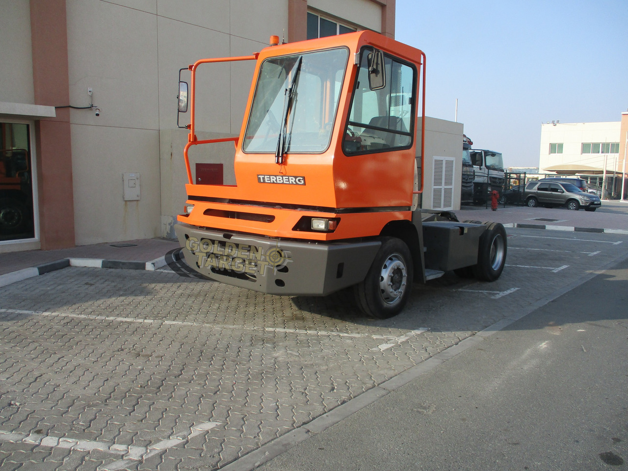 Terberg YT222 4x2 Terminal Truck - Termināļa traktors: foto 2 Terberg YT222 4x2 Terminal Truck - Termināļa traktors: foto 2