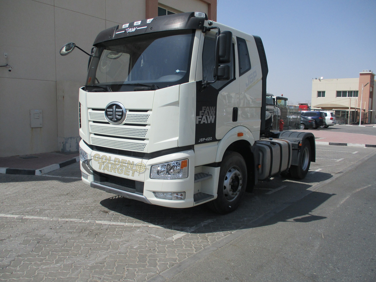 FAW J6P-420 4x2 Head Truck - Vilcējs: foto 2 FAW J6P-420 4x2 Head Truck - Vilcējs: foto 2