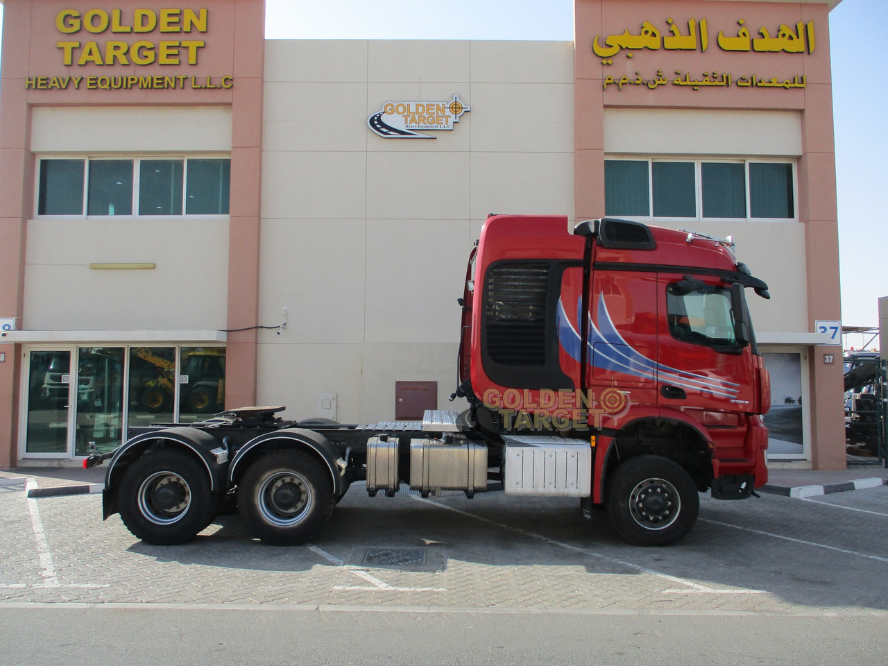 MERCEDES-BENZ Arocs 3363 6x6 Head Truck - Vilcējs: foto 5 MERCEDES-BENZ Arocs 3363 6x6 Head Truck - Vilcējs: foto 5