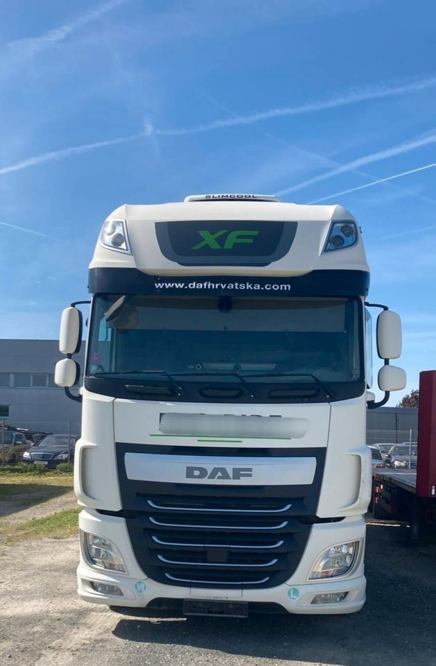 DAF XF 460 SSC 6x2 tandem jumbo - Kravas automašīna ar tentu: foto 2 DAF XF 460 SSC 6x2 tandem jumbo - Kravas automašīna ar tentu: foto 2