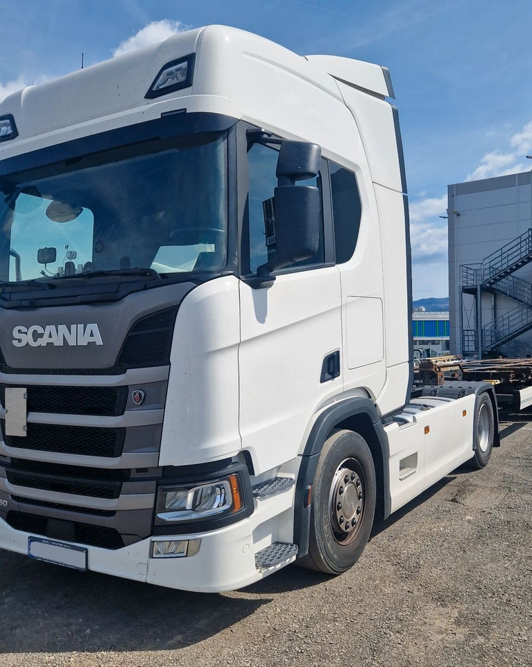 Vilcējs Scania R450 4x2Tractor: foto 1